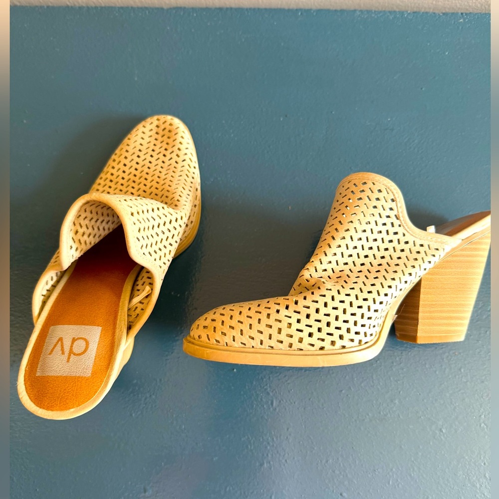 Women’s Shoes